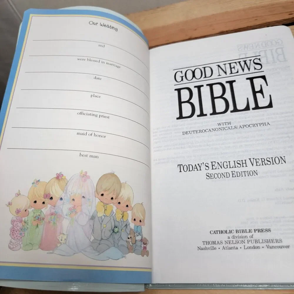 VINTAGE BOOK Precious Moments Bible for Catholics (1999, Imitation Leather)